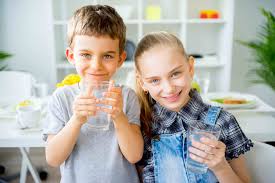 water improves oral health