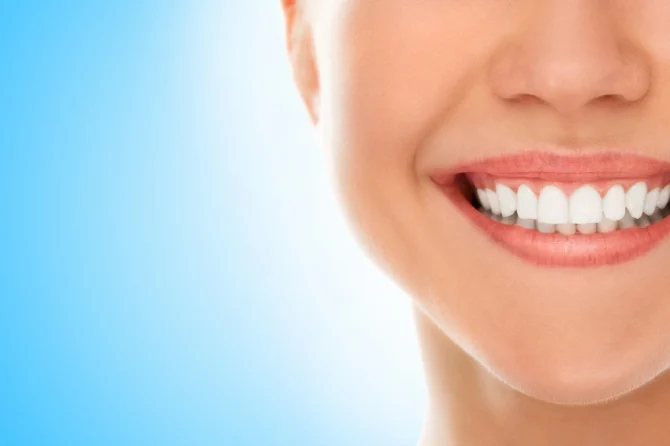 Safely Whiten Teeth: An Optimal Smile at All Smiles